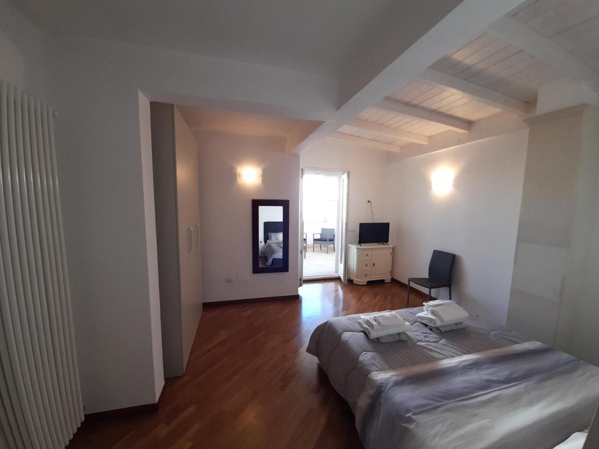 Dimora Emilia Lecce Exterior foto