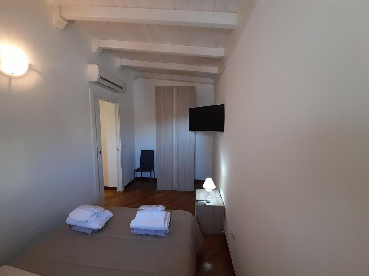Dimora Emilia Lecce Exterior foto