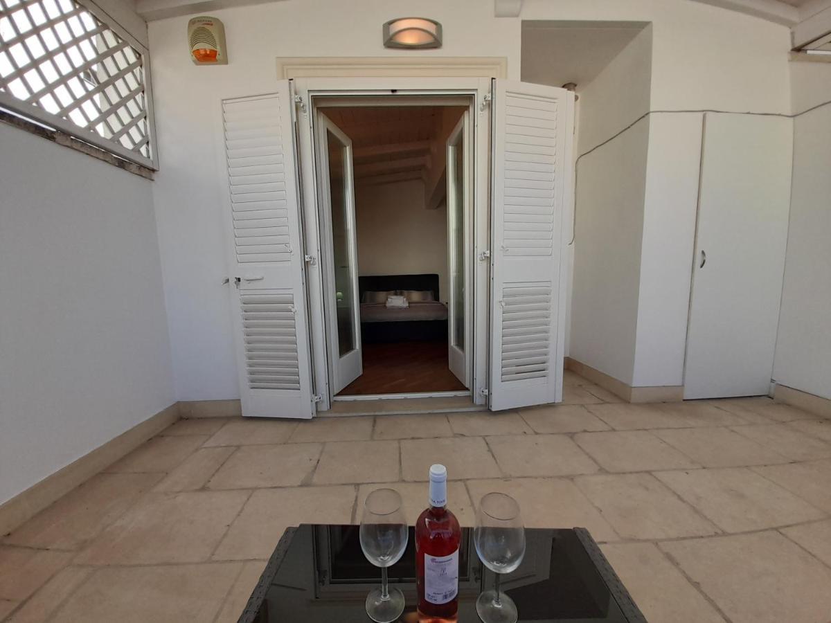 Dimora Emilia Lecce Exterior foto